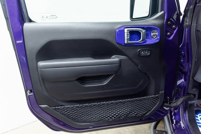 Used 2023 Jeep Wrangler Freedom Edition image 13