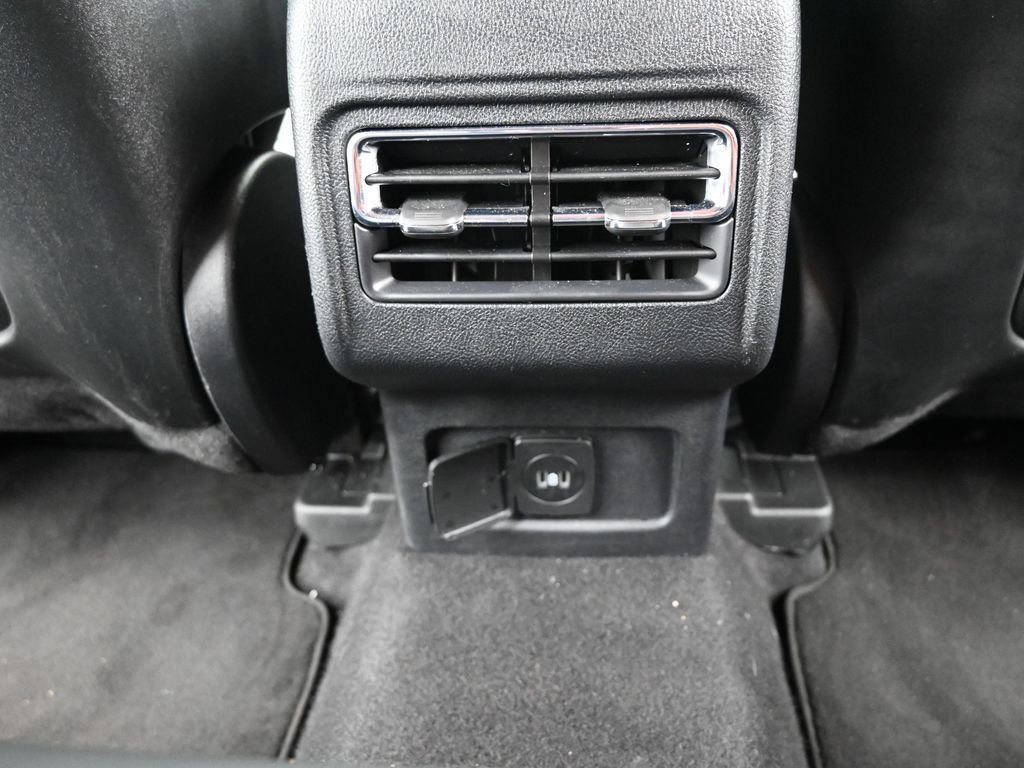 Used 2024 Lincoln Corsair Reserve image 49