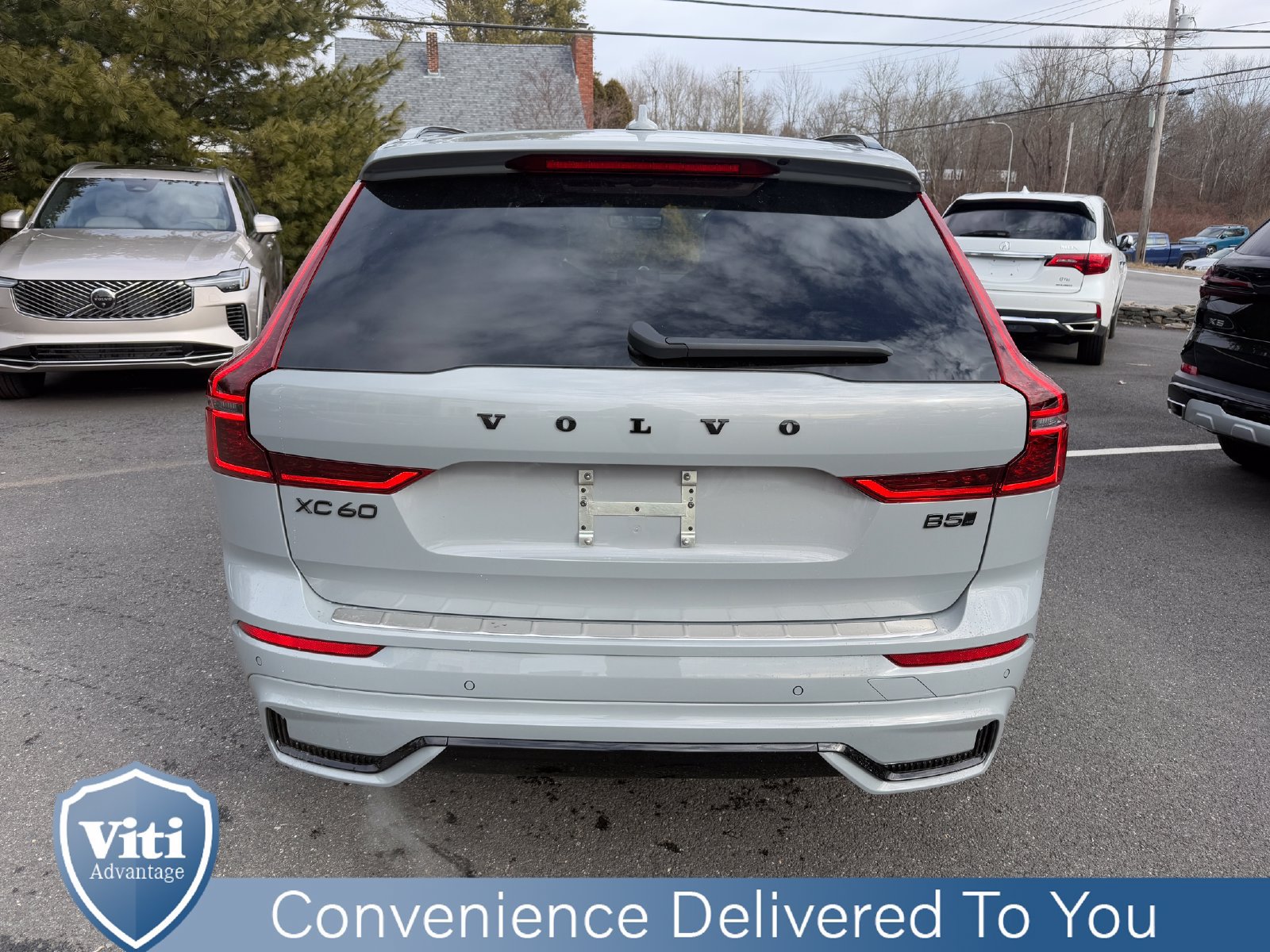 New 2026 Volvo XC60 B5 Ultra w/ Protection Package Premier AWD/4WD image 7