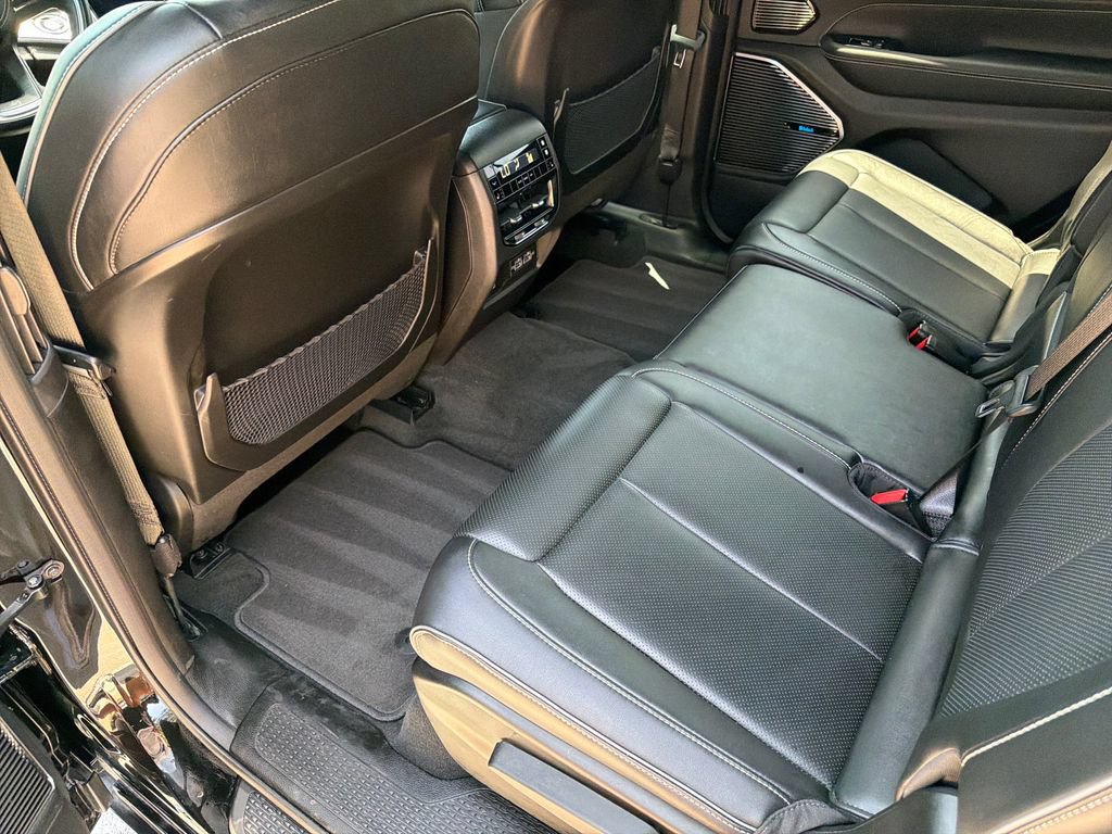 Used 2022 Jeep Grand Cherokee L Overland AWD/4WD image 35