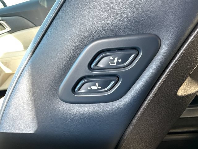 Used 2026 Kia Carnival EX FWD image 19