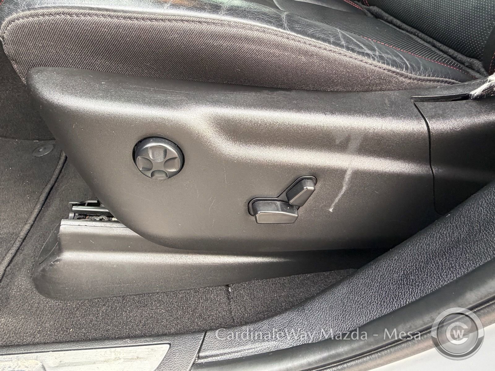 Used 2023 Dodge Durango R/T image 17