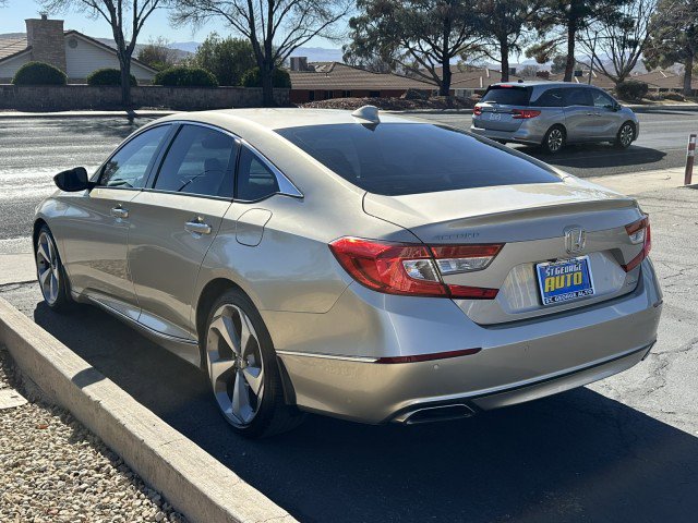 Used 2018 Honda Accord Touring image 5