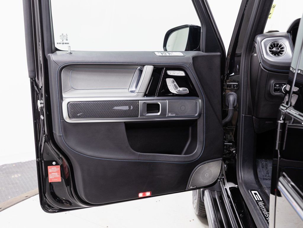 Used 2025 Mercedes-Benz G 580 w/ EQ Technology image 5
