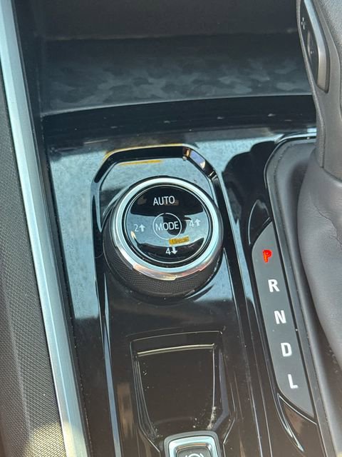 Used 2024 Chevrolet Colorado Trail Boss w/ Technology Package image 22