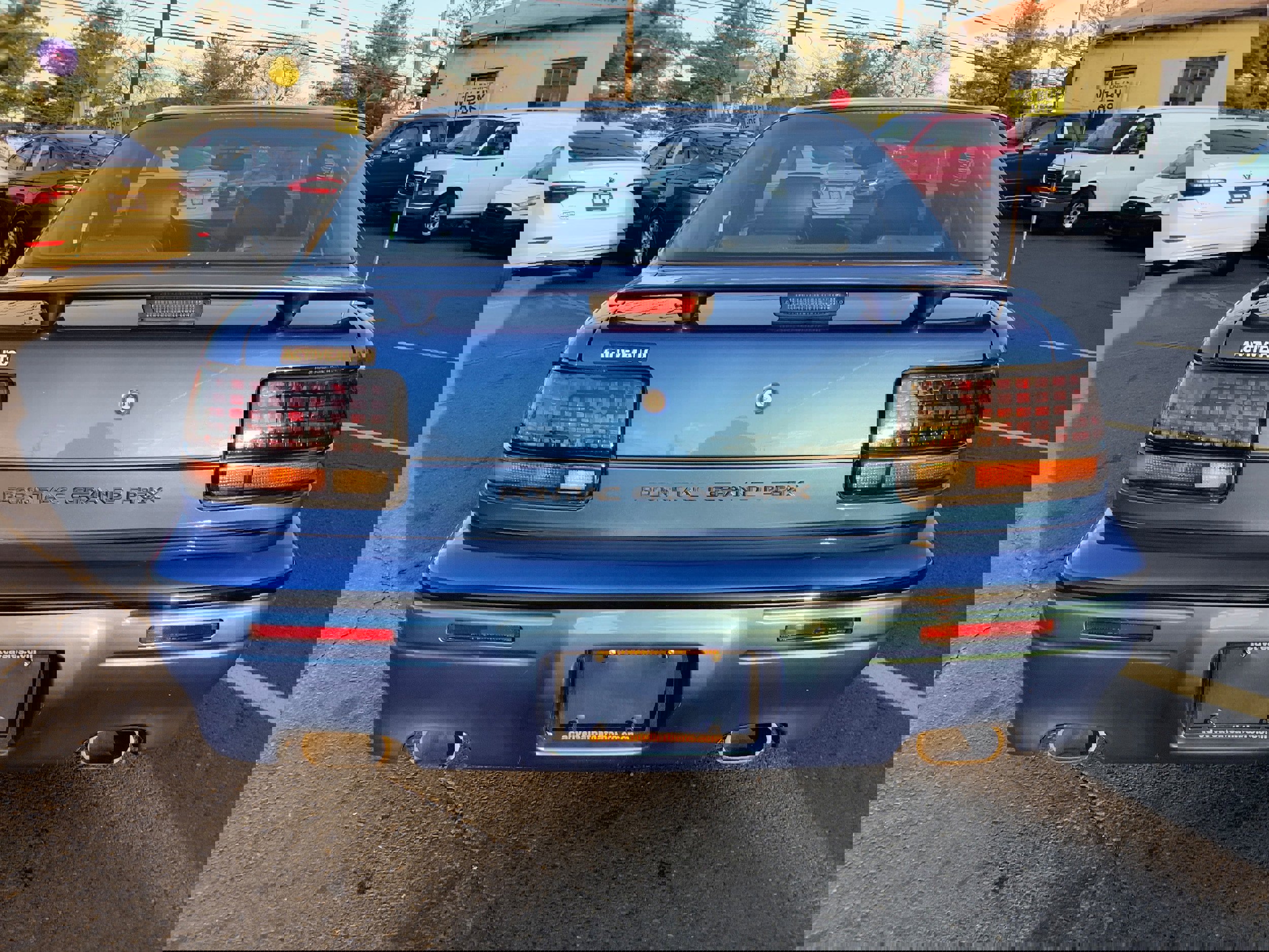 Used 1994 Pontiac Grand Prix SE image 6