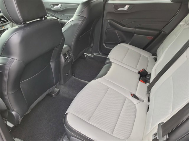 New 2025 Ford Escape SE image 16