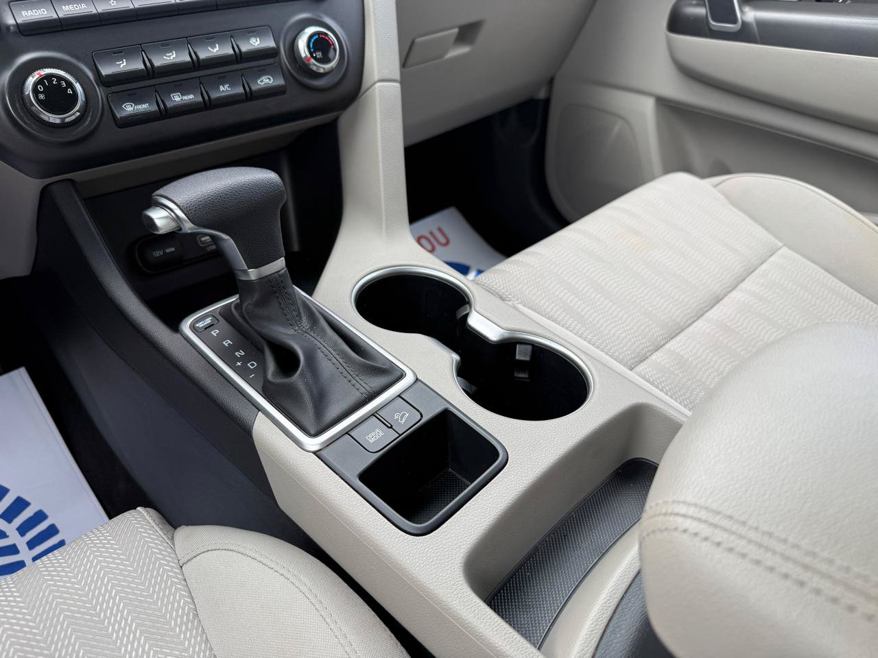 Used 2020 Kia Sportage LX FWD image 18