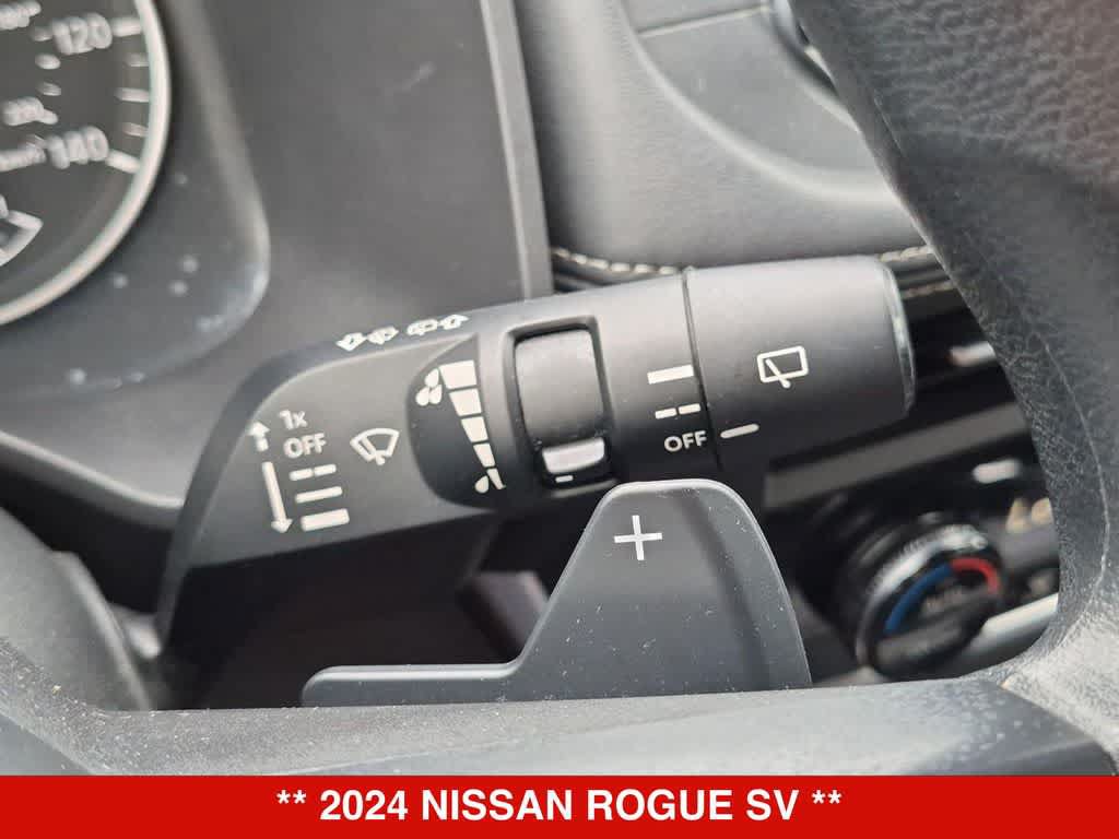 Used 2024 Nissan Rogue SV FWD image 25