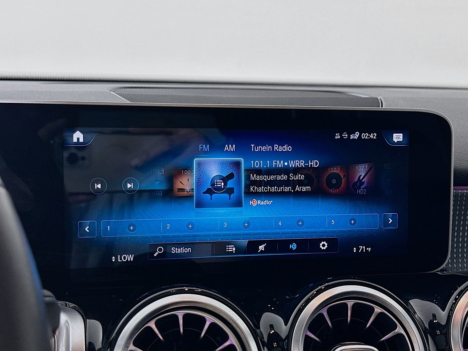 Certified 2021 Mercedes-Benz GLB 250 image 15