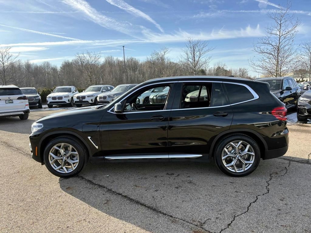 Used 2020 BMW X3 xDrive30e w/ Executive Package image 4
