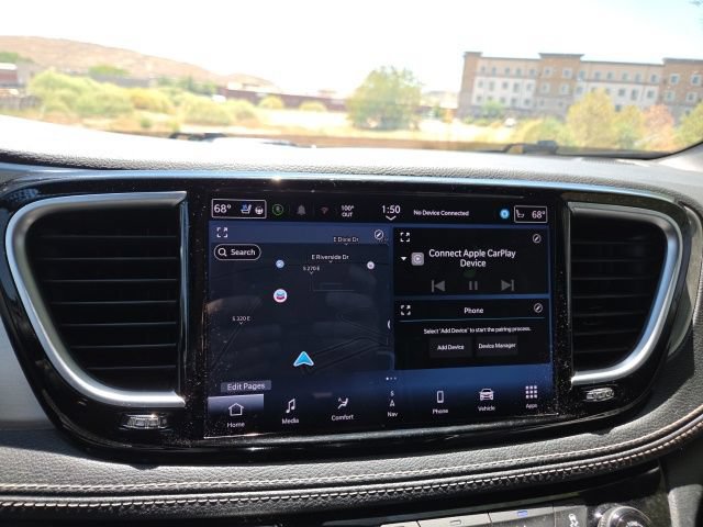 Used 2021 Chrysler Pacifica Limited w/ Uconnect Theater Family Group FWD image 9