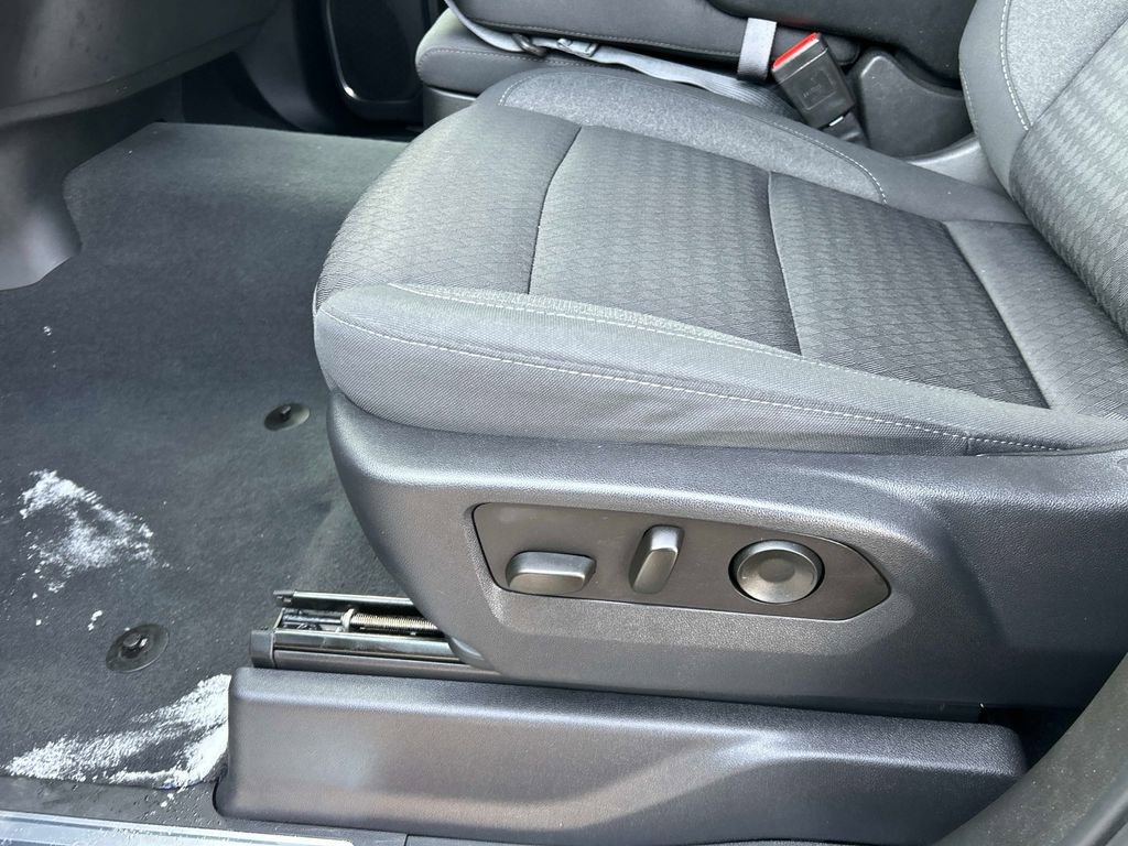 Used 2023 Chevrolet Silverado 1500 LT image 21