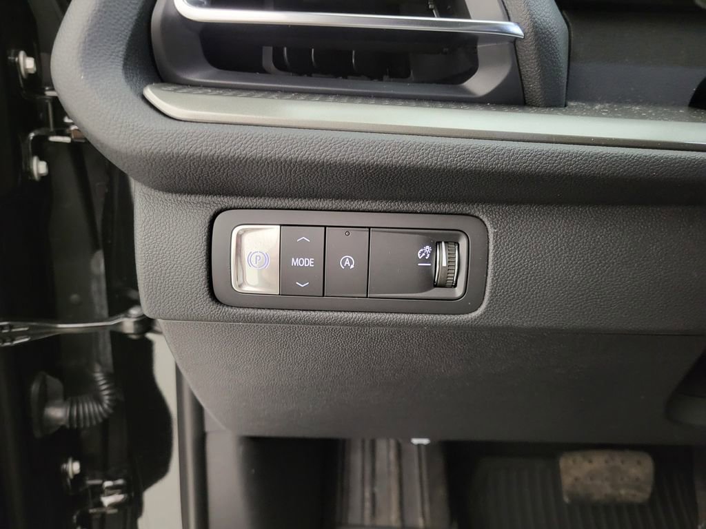 New 2026 Chevrolet Traverse LT w/ Midnight/Sport Edition image 29