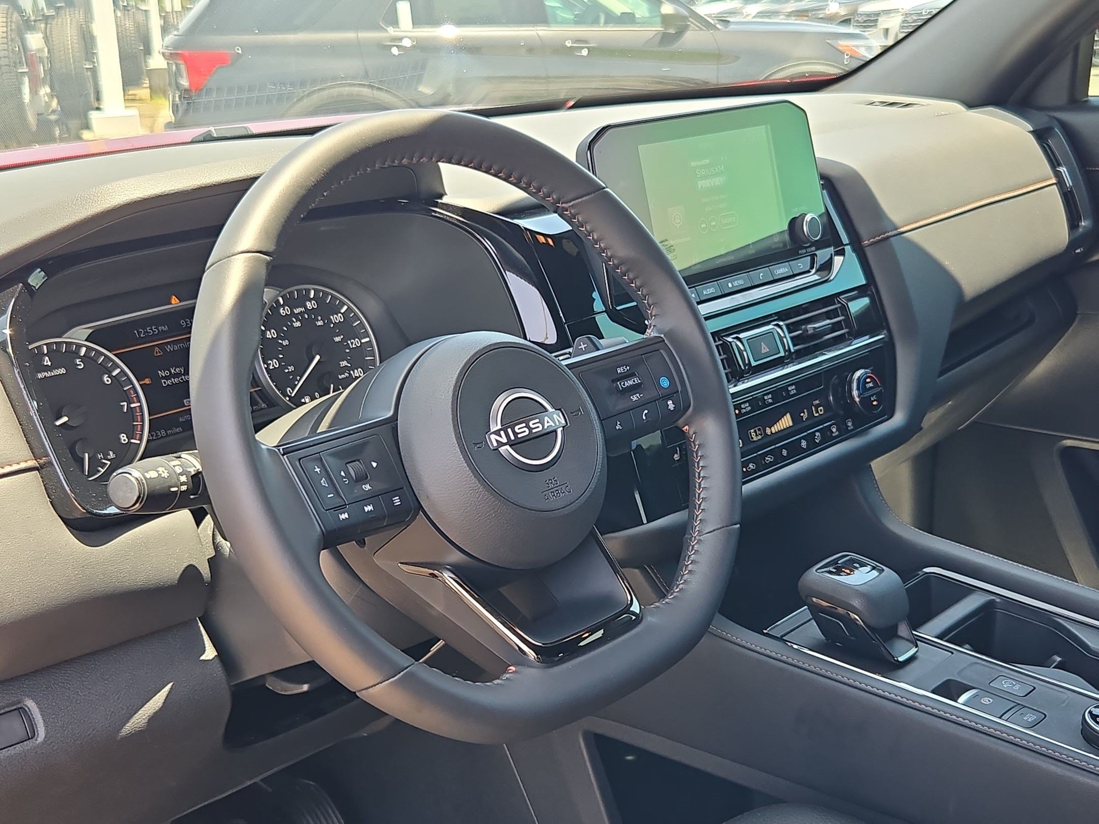 Used 2025 Nissan Pathfinder Rock Creek AWD/4WD image 16