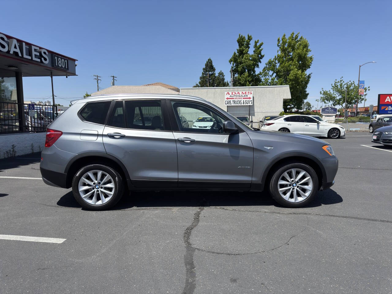 Used 2014 BMW X3 xDrive28i AWD/4WD image 2
