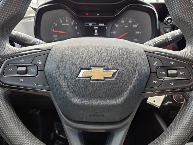 Used 2024 Chevrolet Trax LS w/ LS Convenience Package image 32