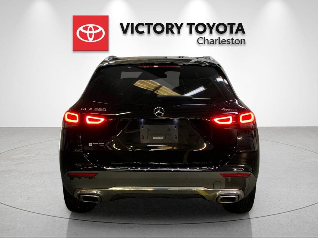 Used 2023 Mercedes-Benz GLA 250 4MATIC image 4