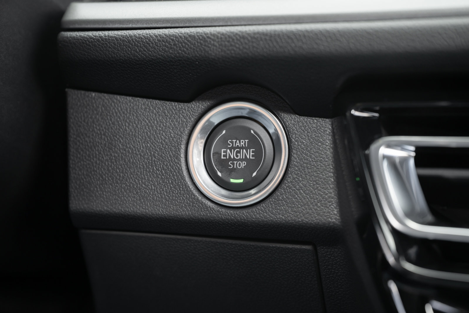 New 2026 Chevrolet Traverse LT w/ Driver Confidence Package image 23