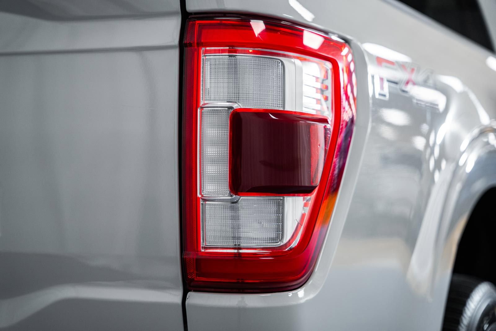 Certified 2023 Ford F150 Lariat w/ Equipment Group 502A High image 19