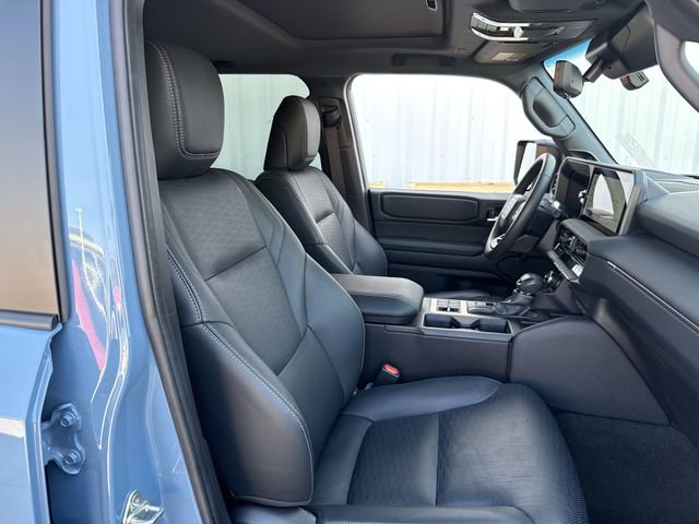 Used 2024 Toyota Land Cruiser w/ Premium Package image 33