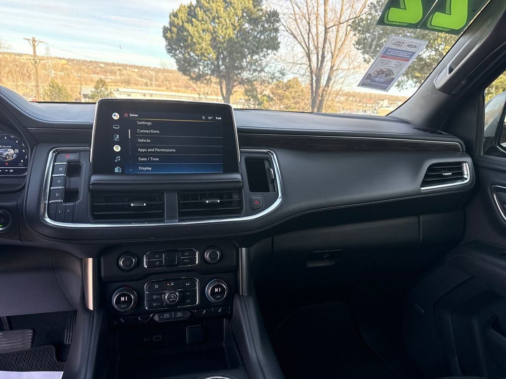 Used 2022 Chevrolet Tahoe Z71 image 16