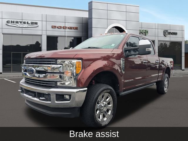 Used 2017 Ford F250 Lariat w/ Chrome Package image 8