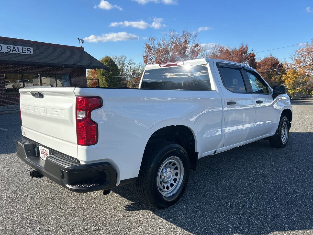 Used 2023 Chevrolet Silverado 1500 W/T w/ WT Value Package image 7