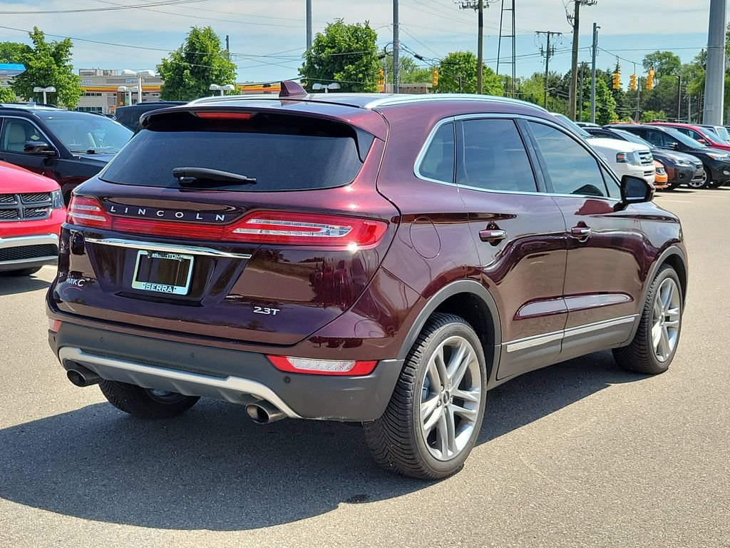 Used 2019 Lincoln MKC Reserve w/ MKC Technology Package AWD/4WD image 3