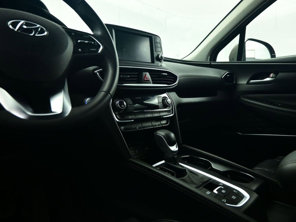 Used 2019 Hyundai Santa Fe Limited image 25