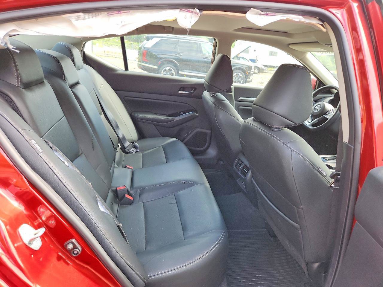 Used 2024 Nissan Altima 2.5 SL AWD/4WD image 6