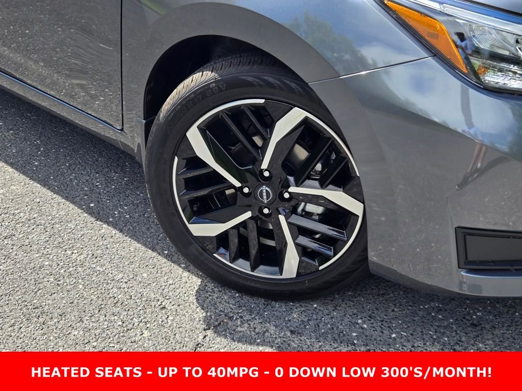 New 2025 Nissan Versa SR w/ Trunk Package FWD image 29