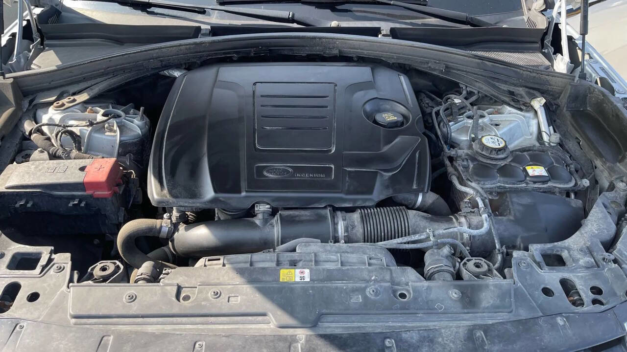 Used 2018 Land Rover Range Rover Velar S image 26