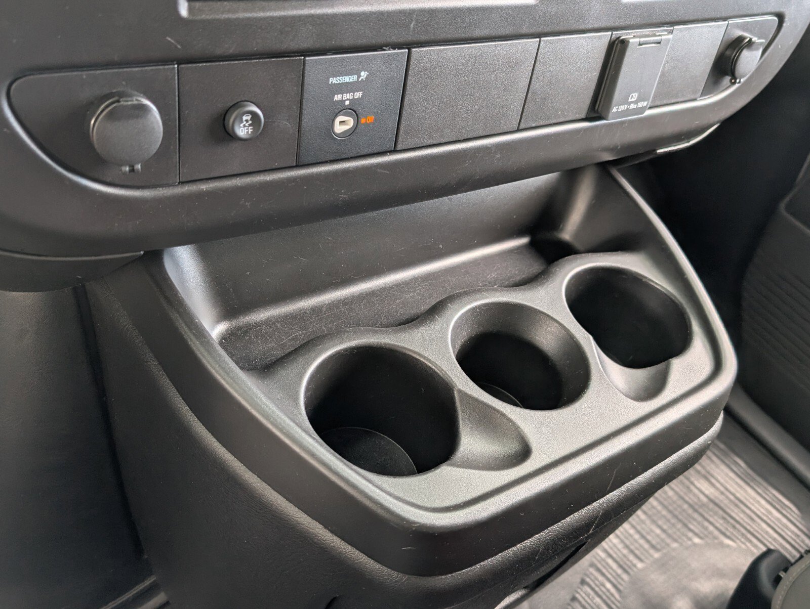 Used 2024 Chevrolet Express 2500 w/ Driver Convenience Package image 22