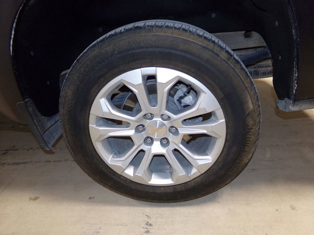Used 2023 Chevrolet Silverado 1500 LTZ image 32
