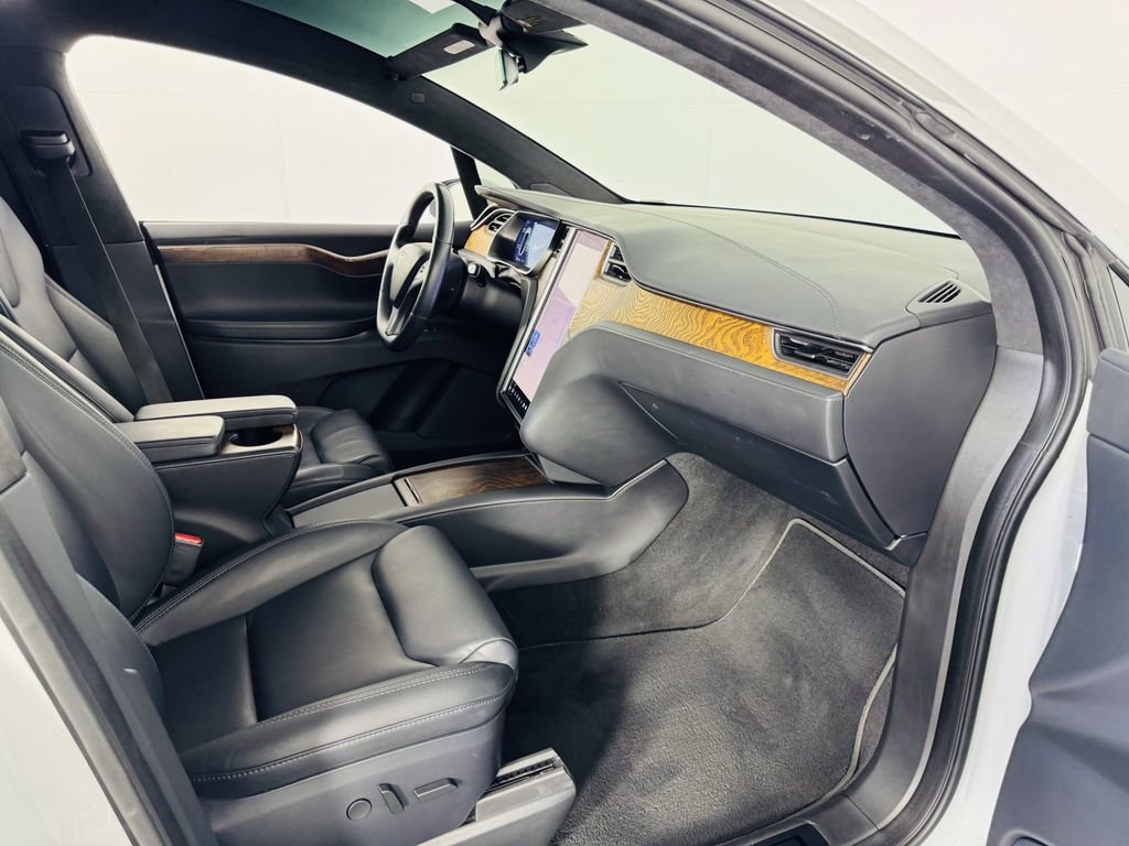 Used 2021 Tesla Model X Long Range image 23