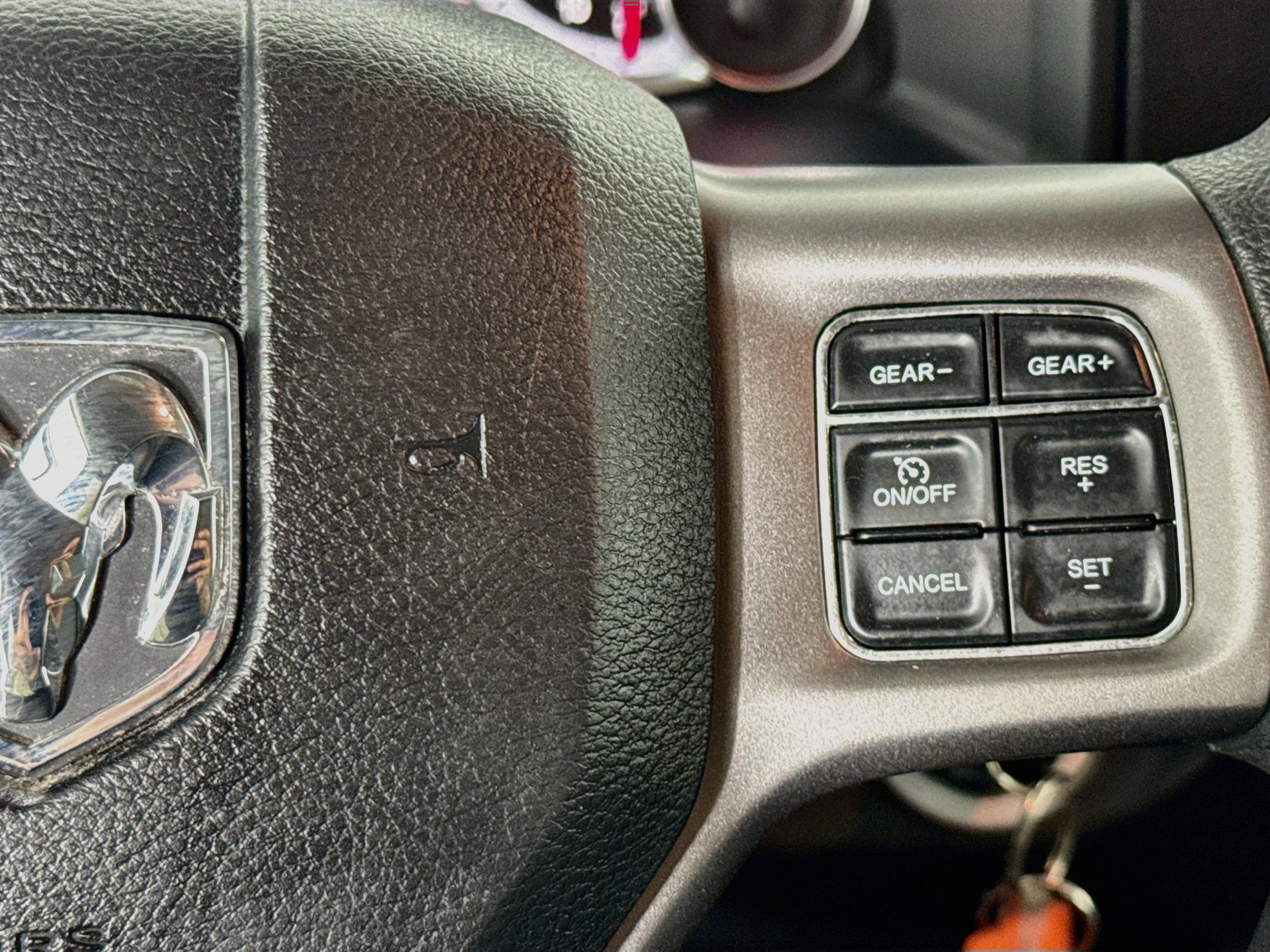 Used 2023 RAM 1500 Classic SLT w/ Electronics Group AWD/4WD image 13