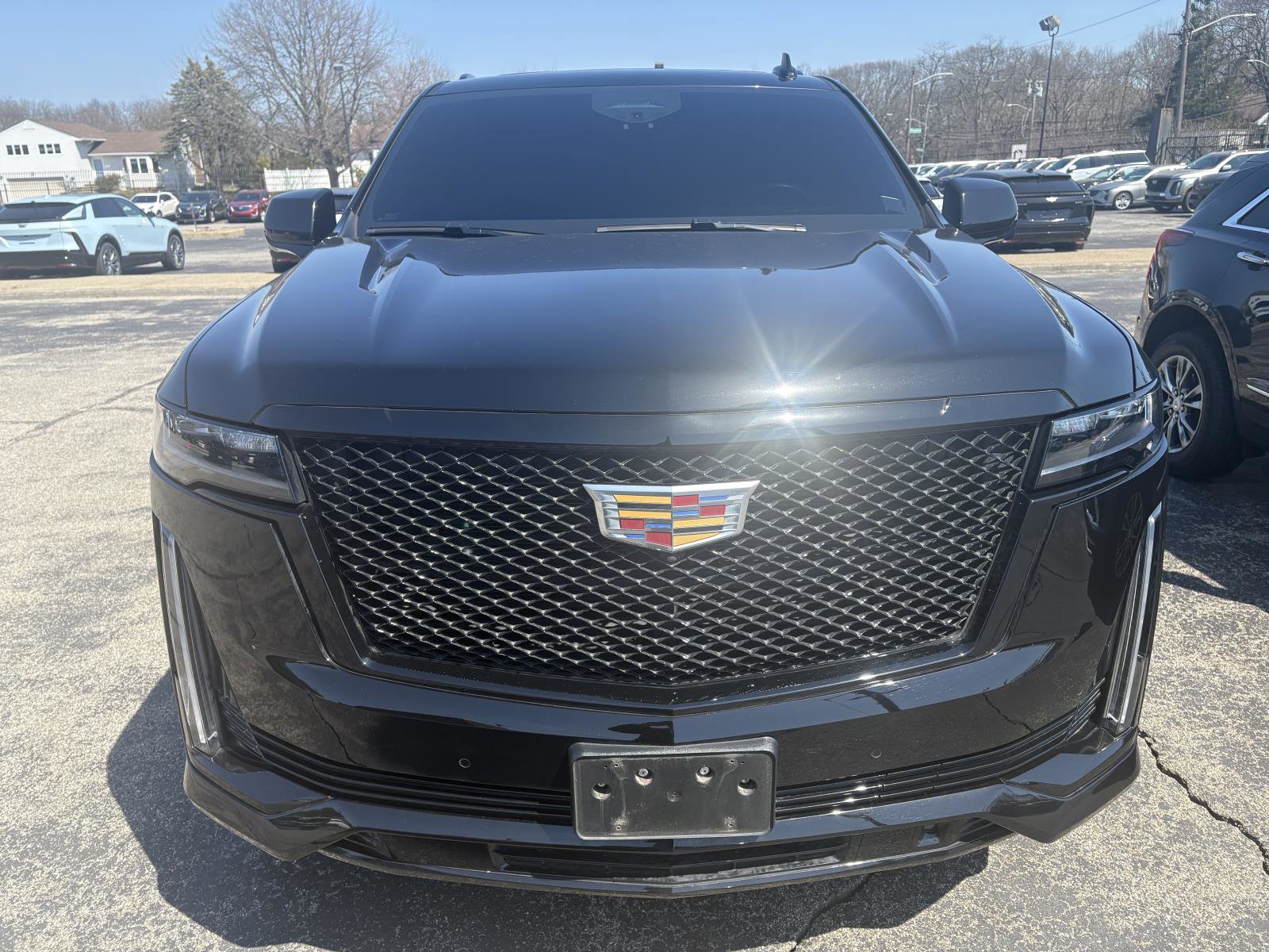 Used 2023 Cadillac Escalade ESV Sport w/ Touring Package image 4