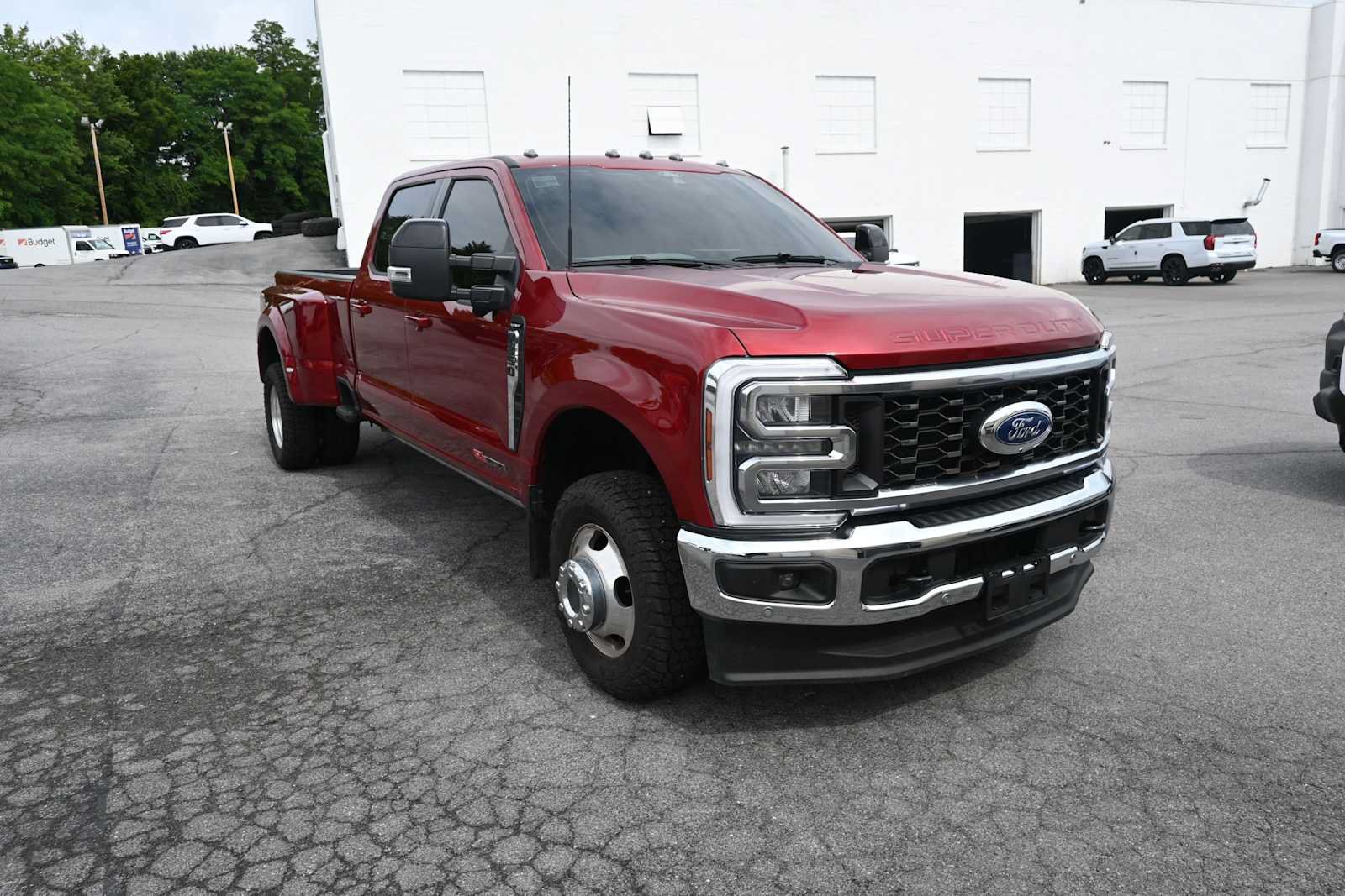 Used 2025 Ford F350 Lariat w/ Lariat Ultimate Package AWD/4WD image 4