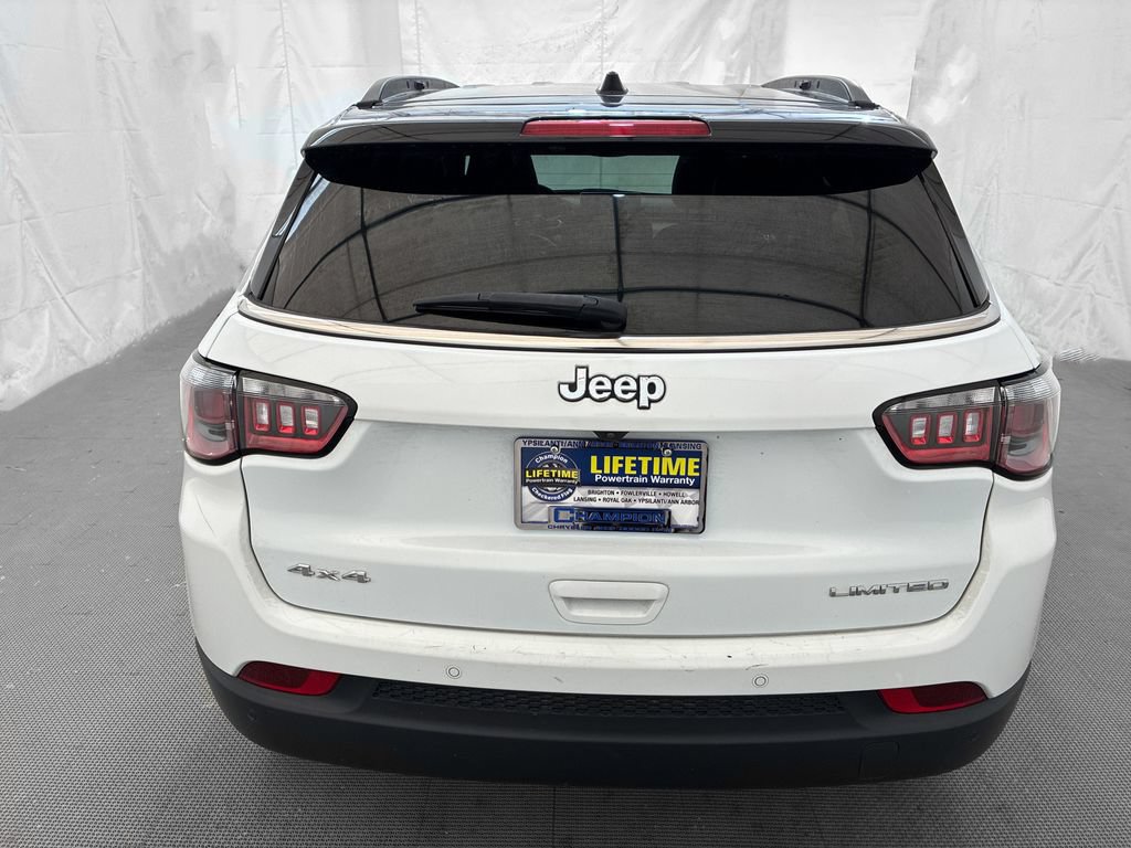 Used 2024 Jeep Compass Limited AWD/4WD image 6