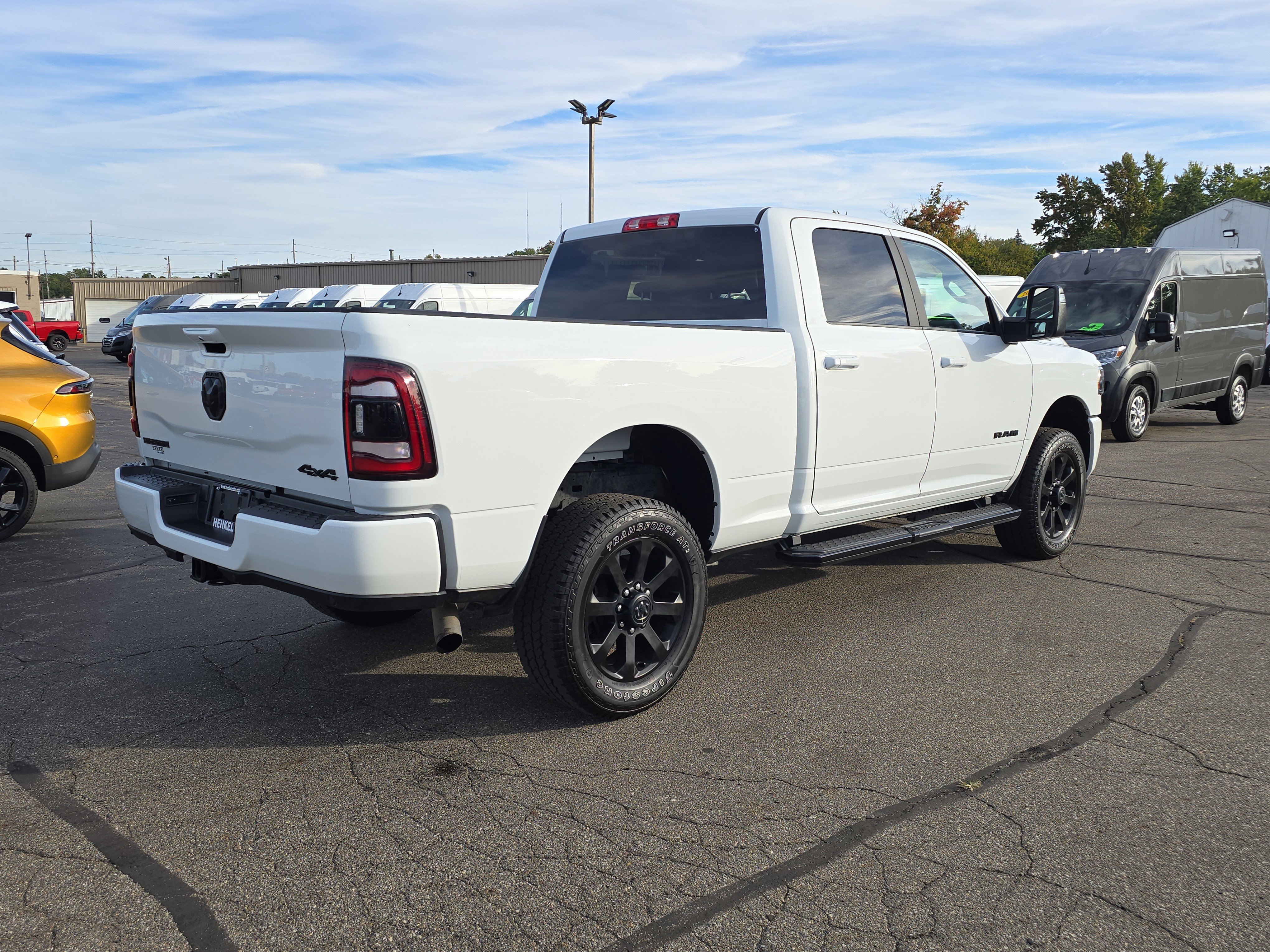 Used 2024 RAM 2500 Big Horn w/ Night Edition image 4