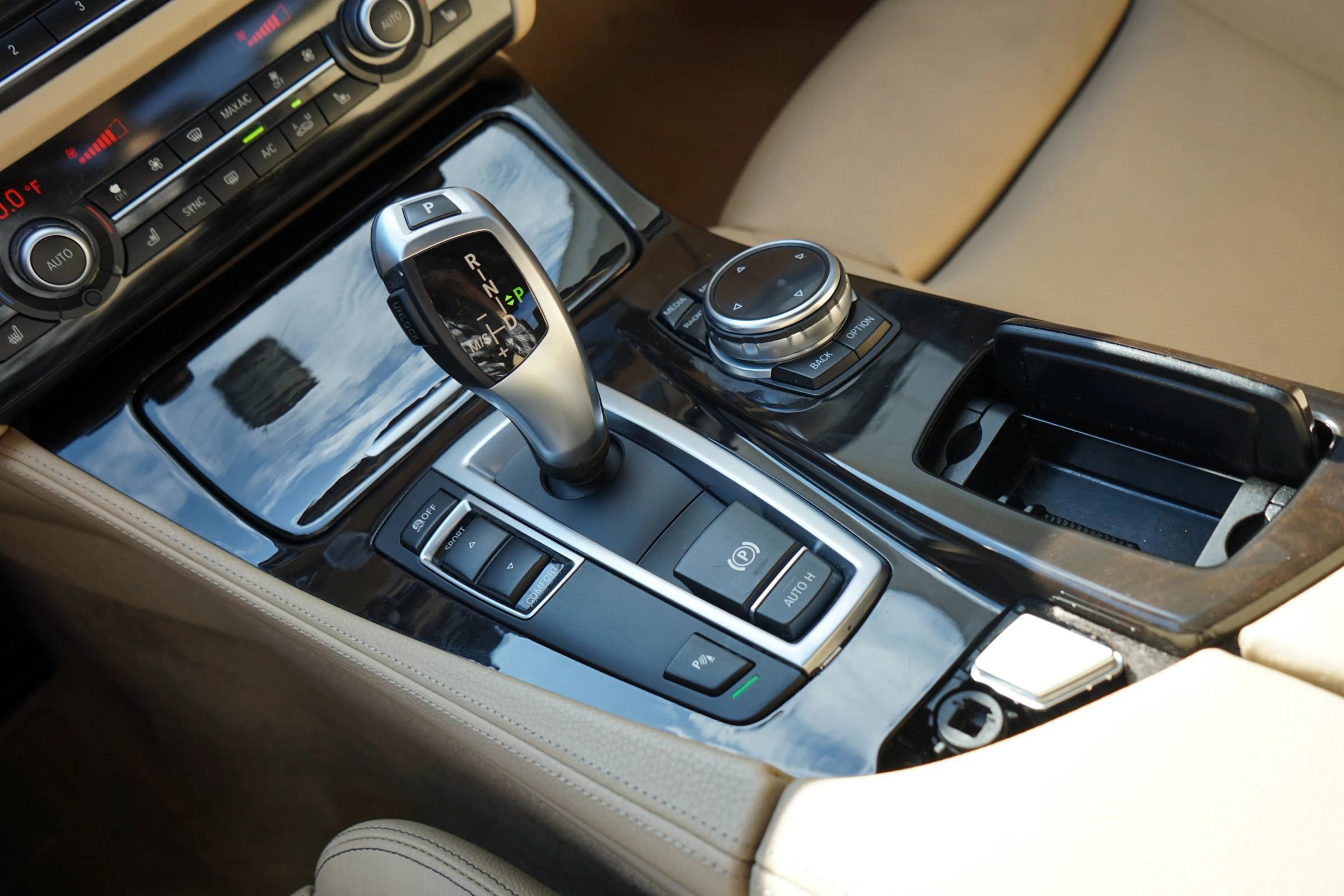 Used 2014 BMW 535i Sedan image 33