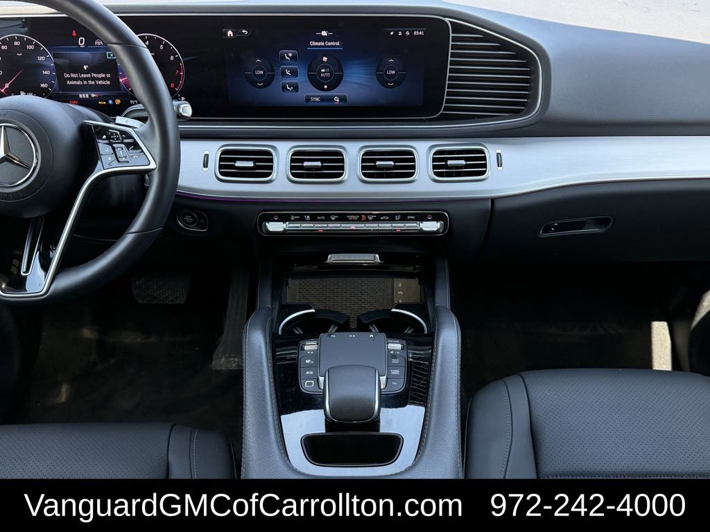 Used 2025 Mercedes-Benz GLE 350 4MATIC w/ Driver Assistance Package image 13