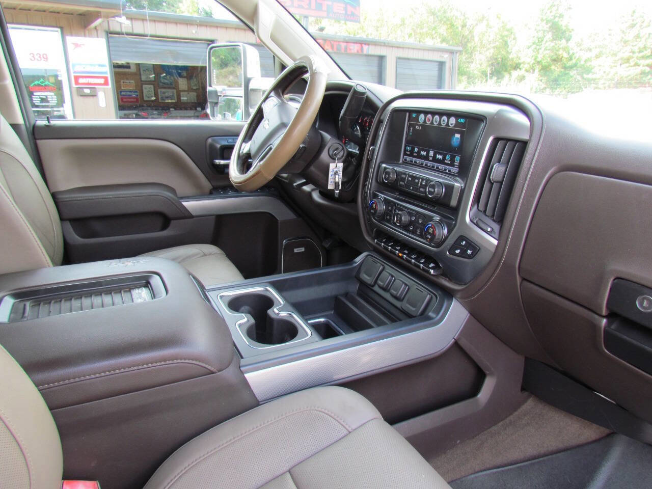 Used 2016 Chevrolet Silverado 2500 LTZ w/ Duramax Plus Package image 17