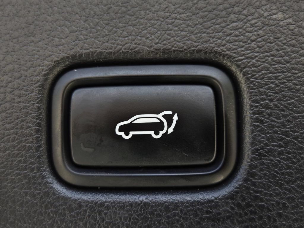 Used 2021 Hyundai Palisade SEL FWD image 11