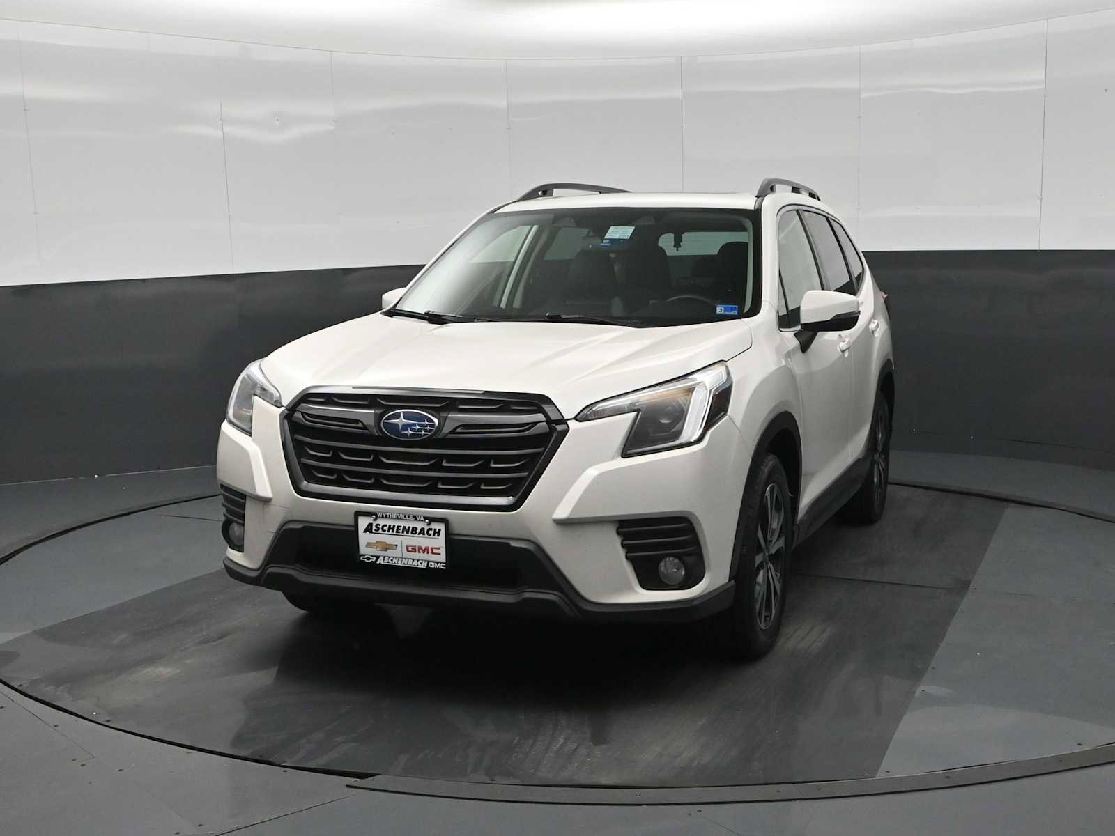 Used 2023 Subaru Forester Limited w/ Popular Package #2 AWD/4WD image 5