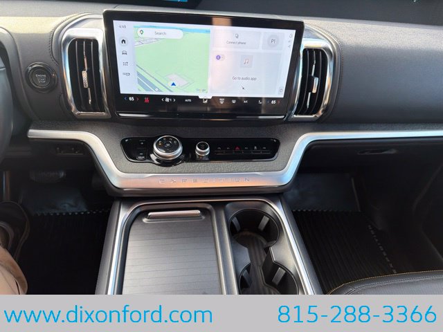 Used 2025 Ford Expedition Tremor AWD/4WD image 14