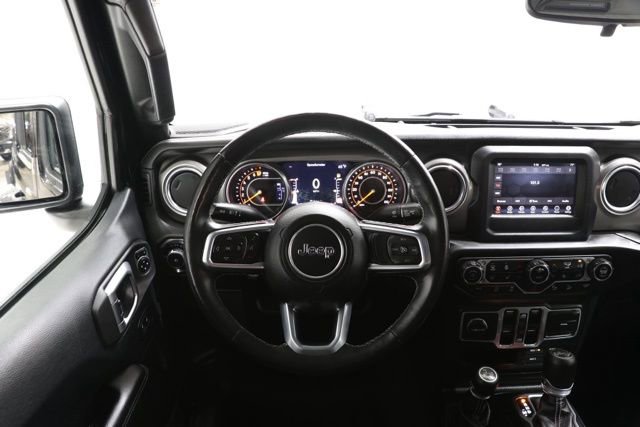 Used 2018 Jeep Wrangler Unlimited Sahara w/ Cold Weather Group image 15