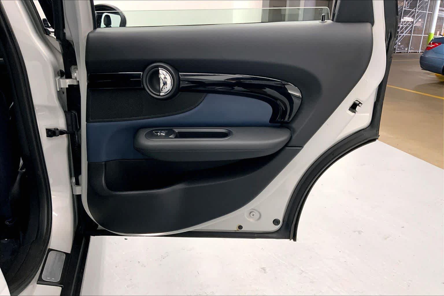 Used 2019 MINI Cooper Clubman S w/ Signature Upholstery Package FWD image 12