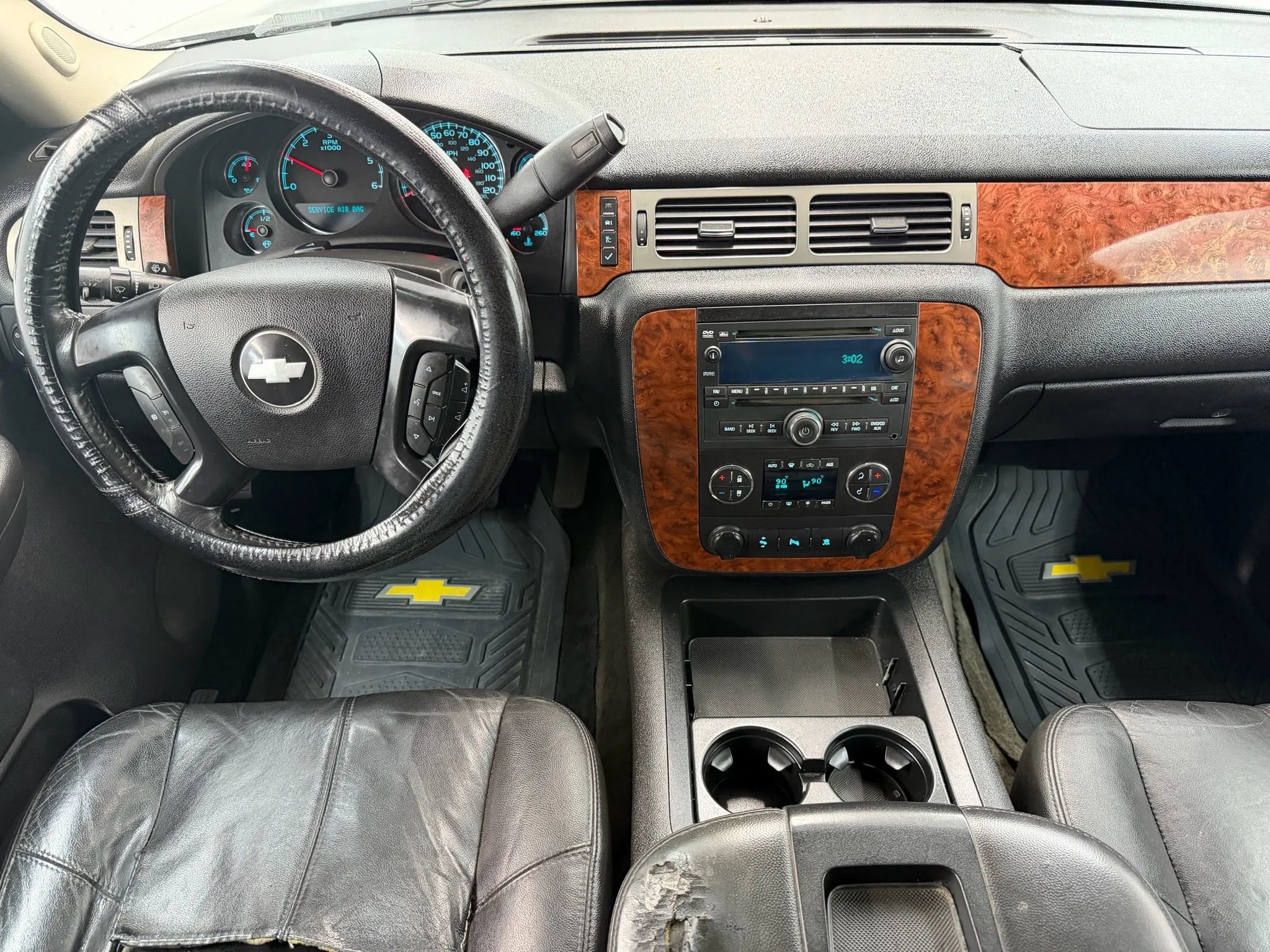 Used 2008 Chevrolet Suburban LT w/ LT Preferred Equipment Group image 18